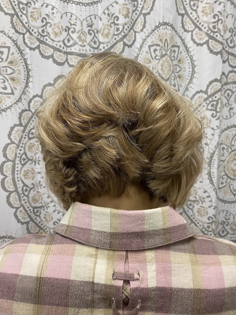 Hair By Panshekay, beauty salon in Seaside, OR, photo 2 of 10