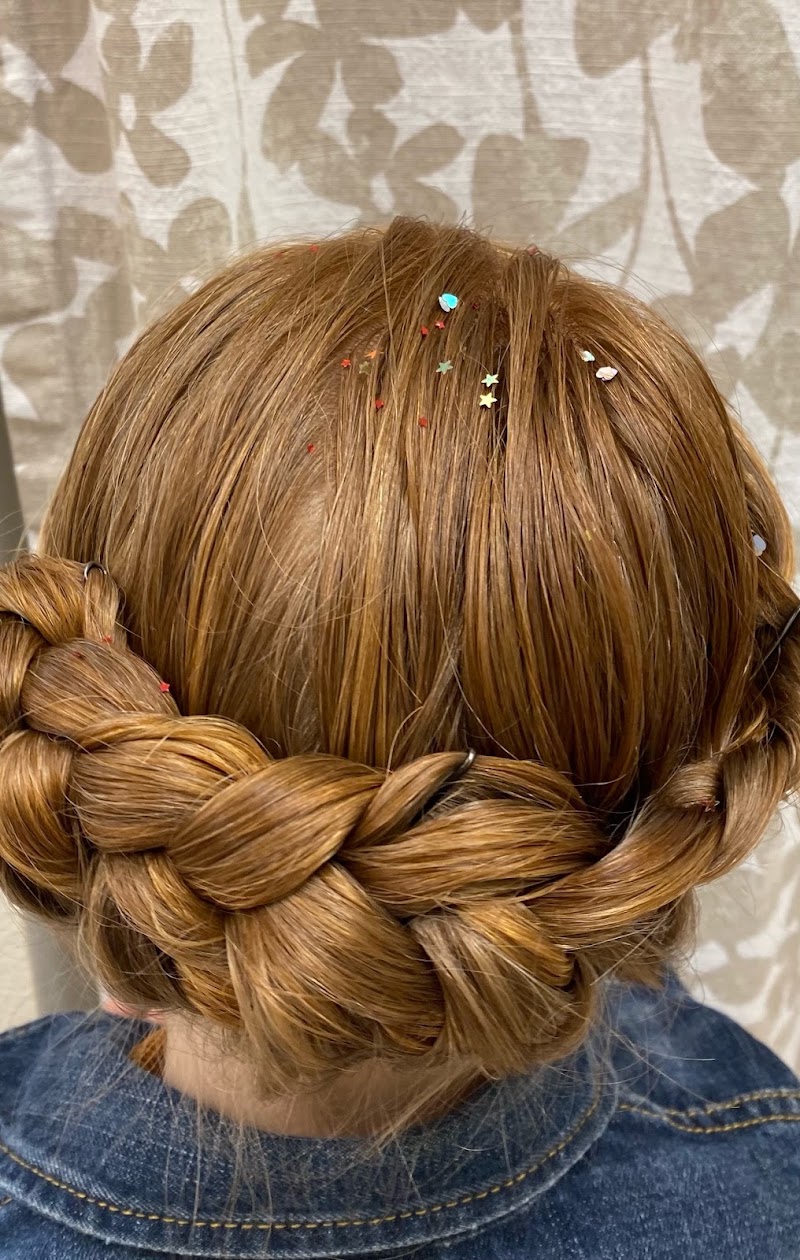 Hair By Panshekay, beauty salon in Seaside, OR, photo 5 of 10